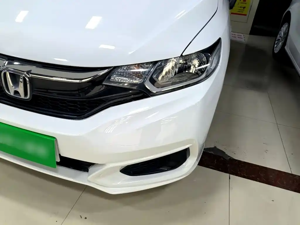 Honda Fit — миниатюра 24