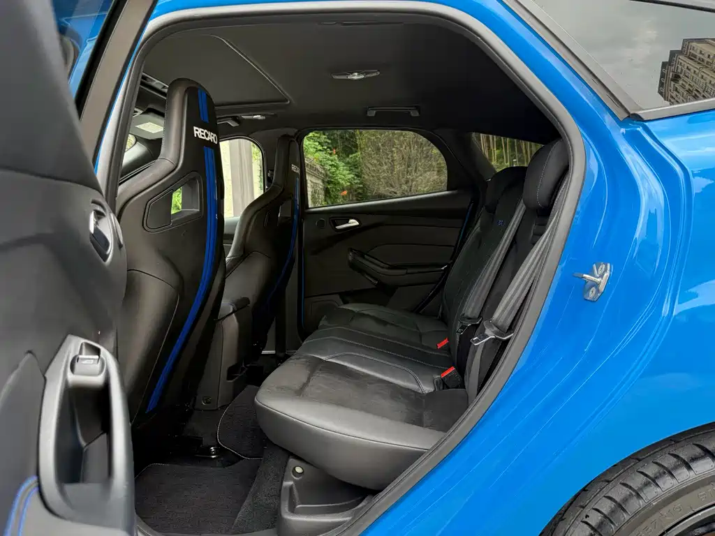 Ford Focus (Import) — миниатюра 6
