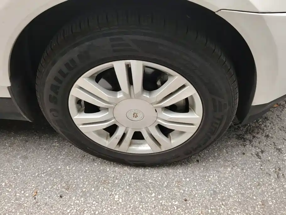Cadillac SRX — миниатюра 6