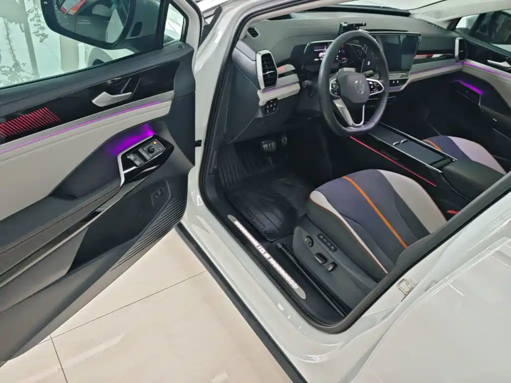 Volkswagen ID.6 Crozz — миниатюра 16