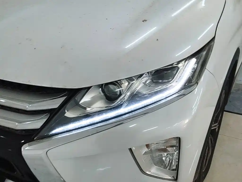 Mitsubishi Eclipse Cross — миниатюра 24