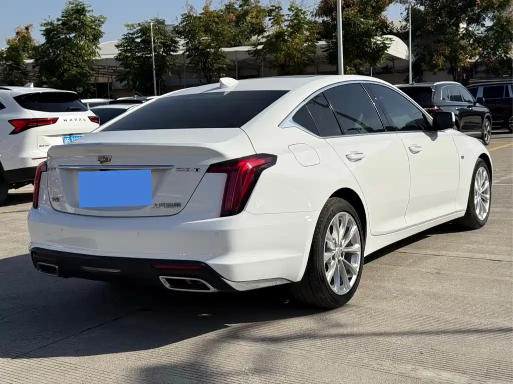 CADILLAC CT5