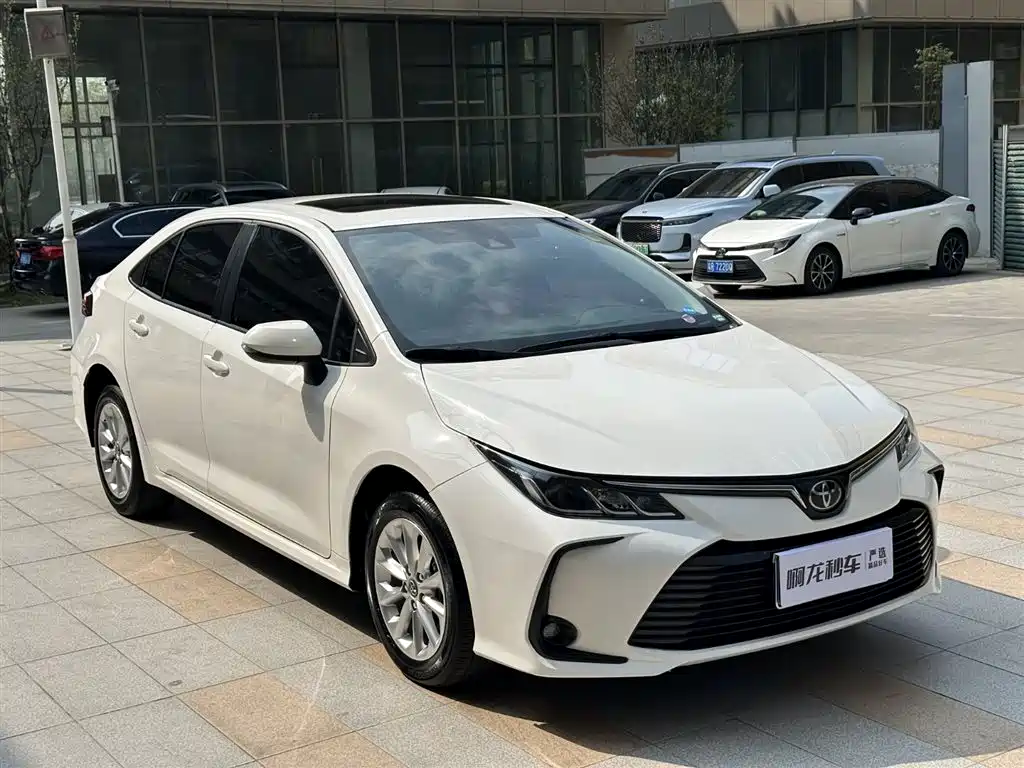 TOYOTA COROLLA