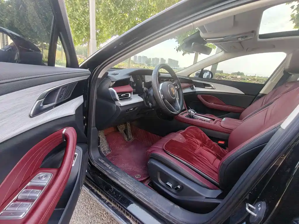 Hongqi H5 2025 1.5T DCT