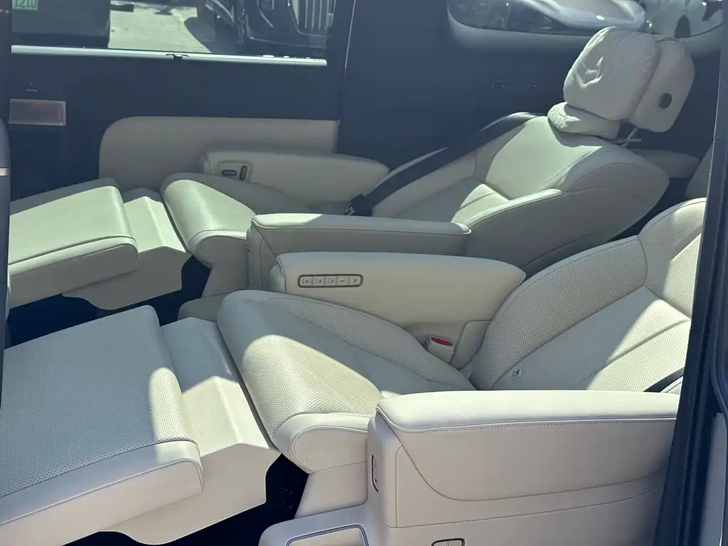 Li Auto Li MEGA — миниатюра 8