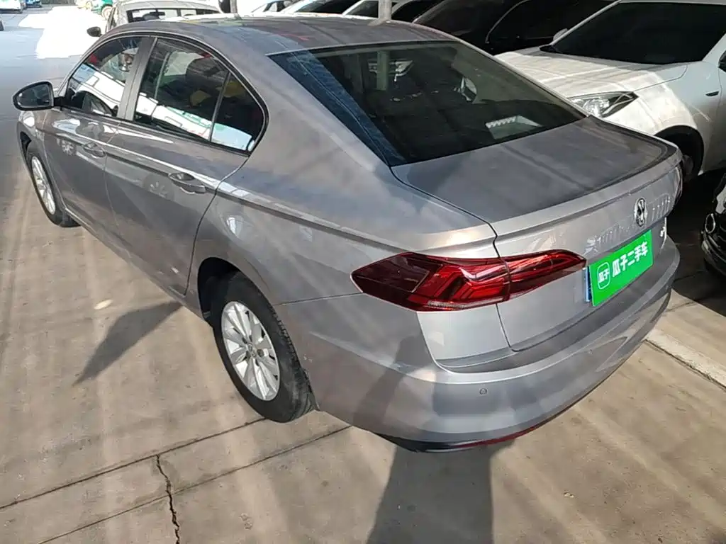 Volkswagen Bora — миниатюра 5