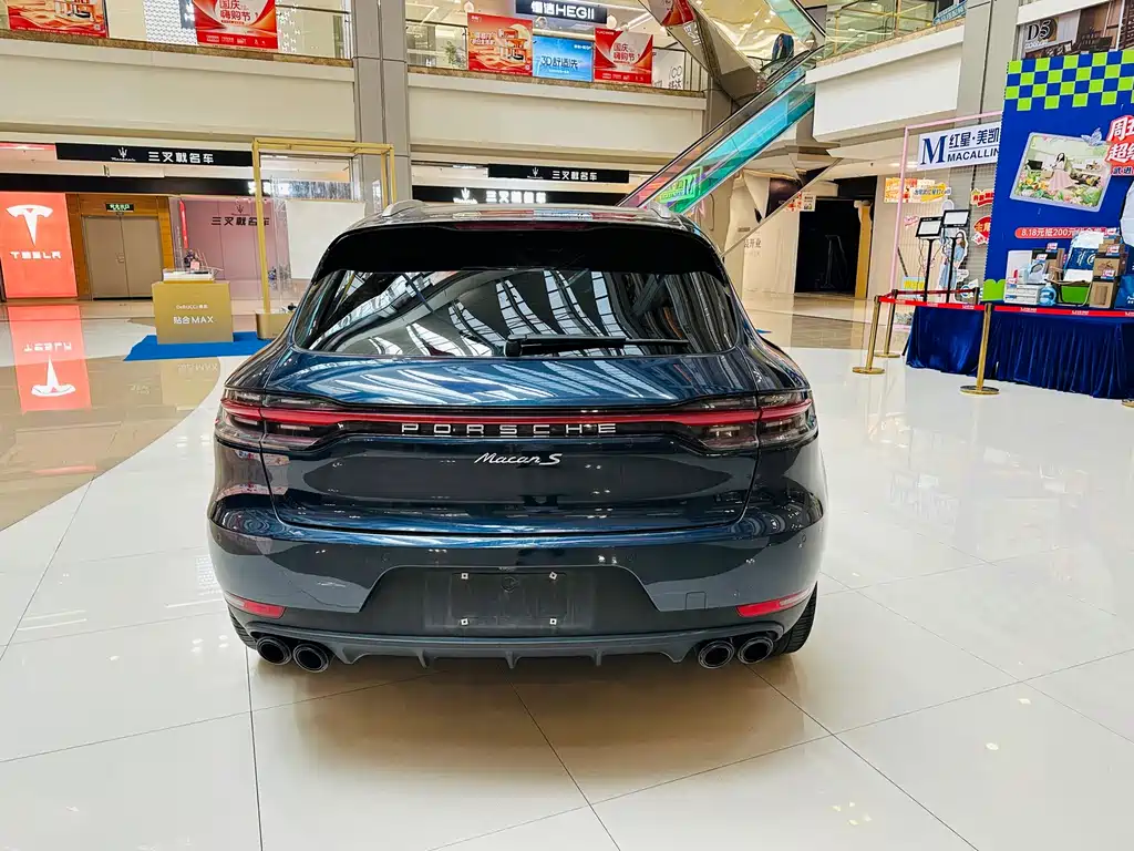 Porsche Macan — миниатюра 6