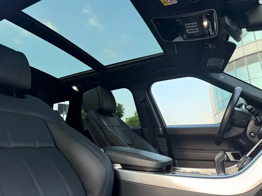 Land Rover Sport PHEV — миниатюра 11