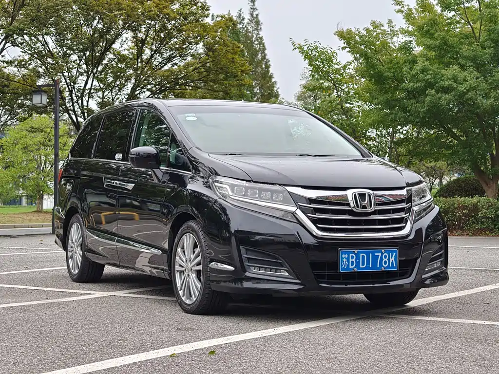 Honda Elysion — миниатюра 4