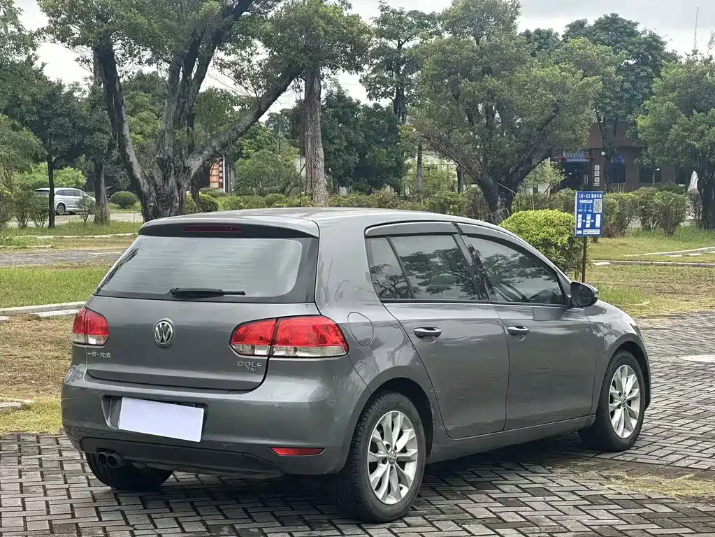 Volkswagen Golf — миниатюра 9