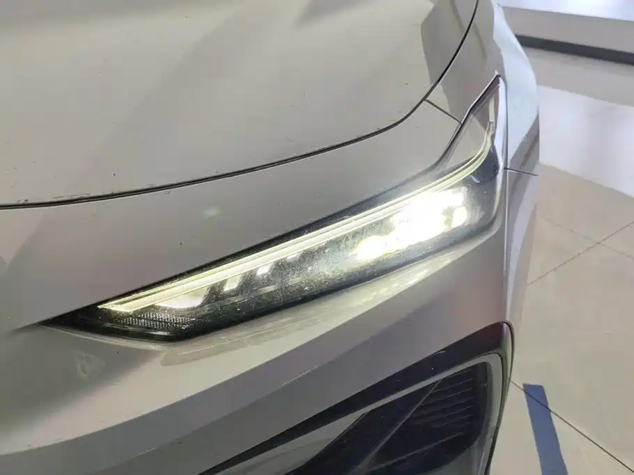 Changan UNI-V — миниатюра 5