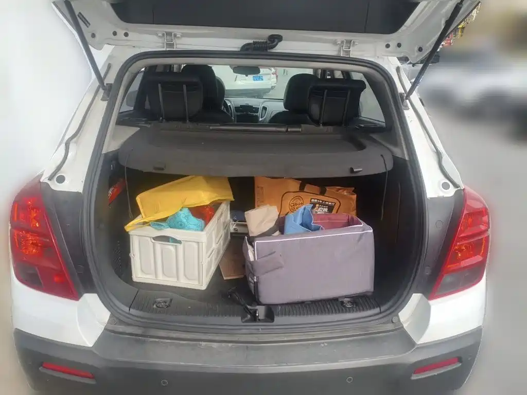 Chevrolet Trax — миниатюра 15