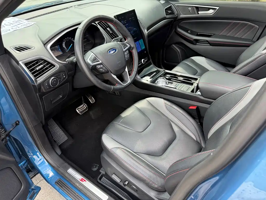Ford Edge — миниатюра 8