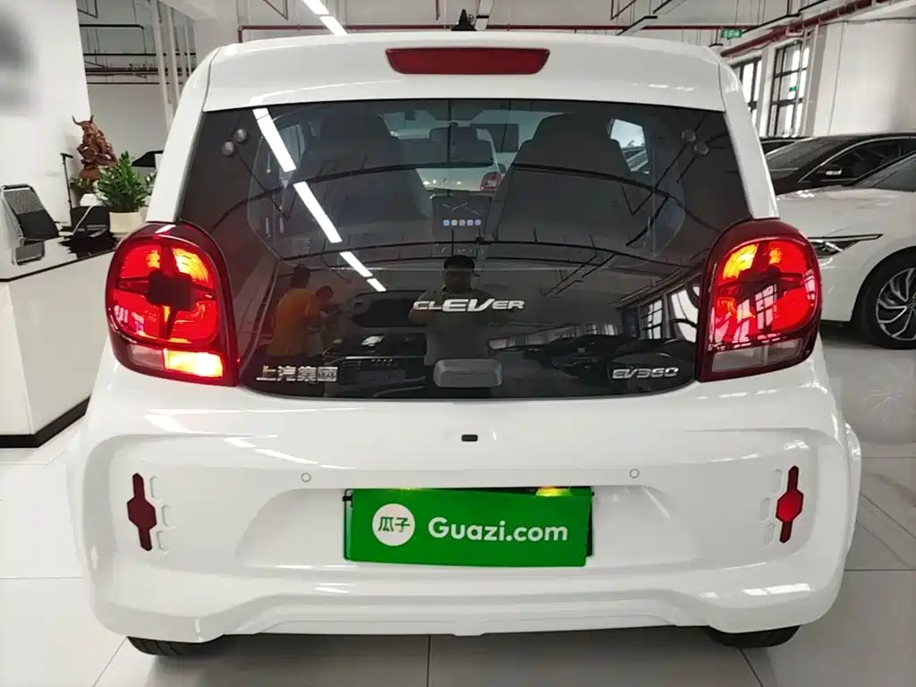 Roewe Clever 2022 311km