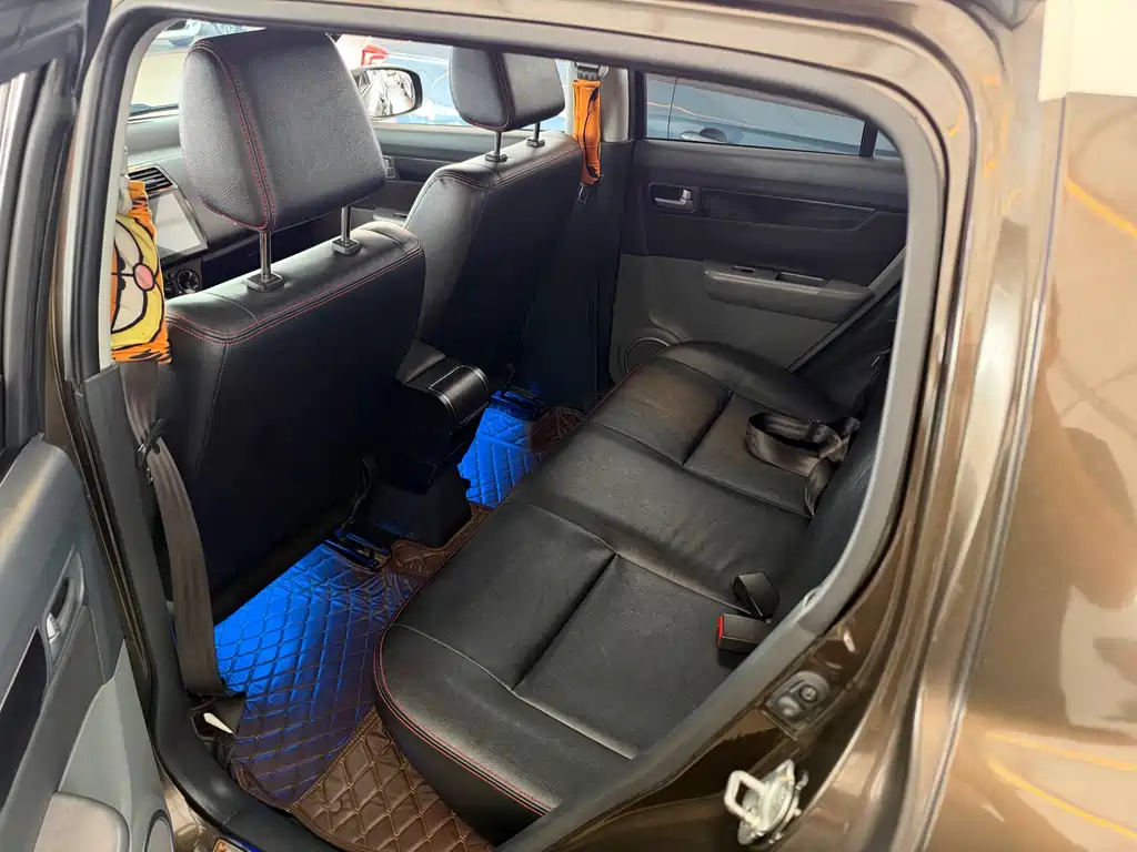 Suzuki Swift — миниатюра 16