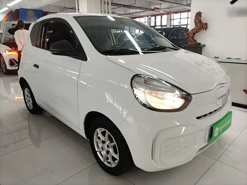 Roewe Clever 2022 311km