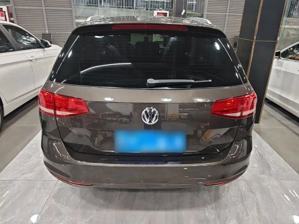 Volkswagen Viloran — миниатюра 6