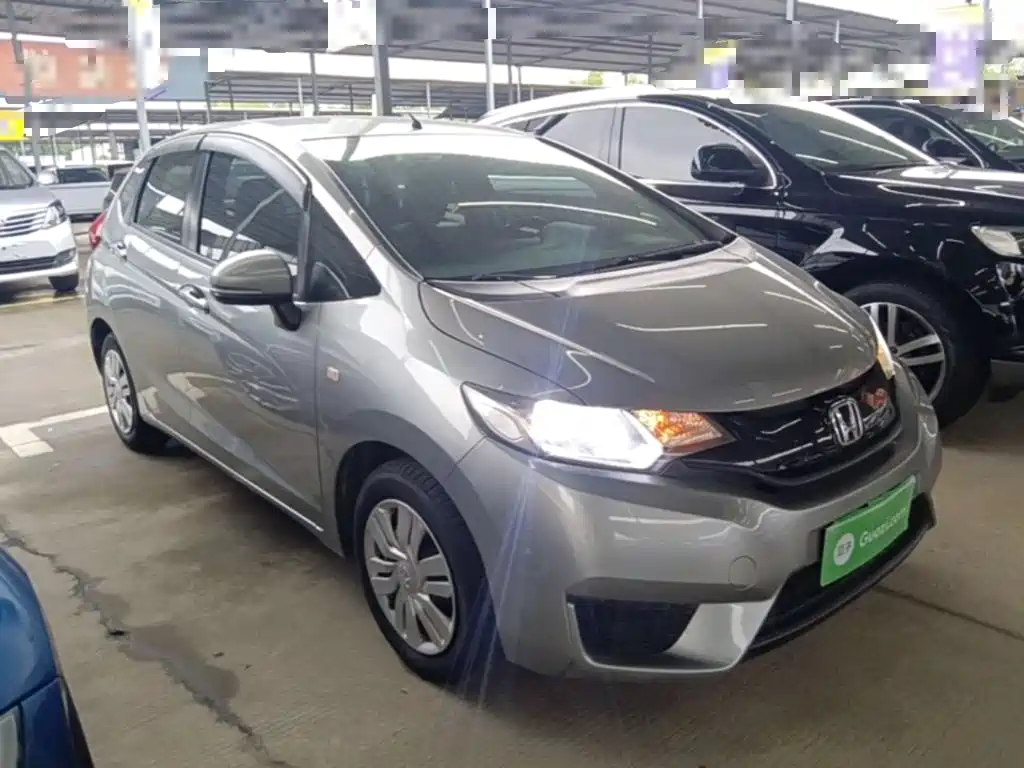 Honda Fit — миниатюра 4
