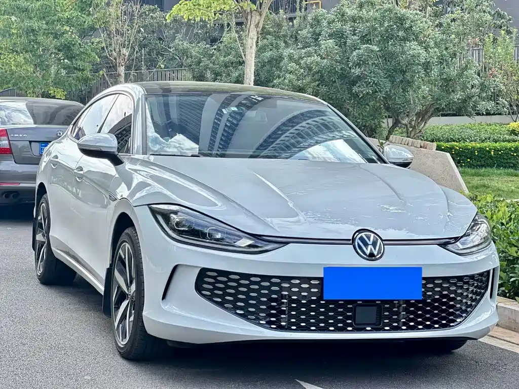 Volkswagen Lamando — миниатюра 3