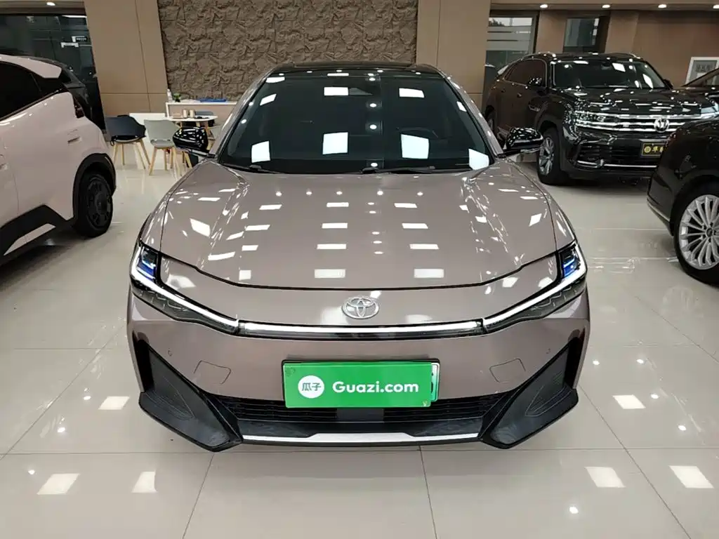 Toyota bZ3 — миниатюра 3