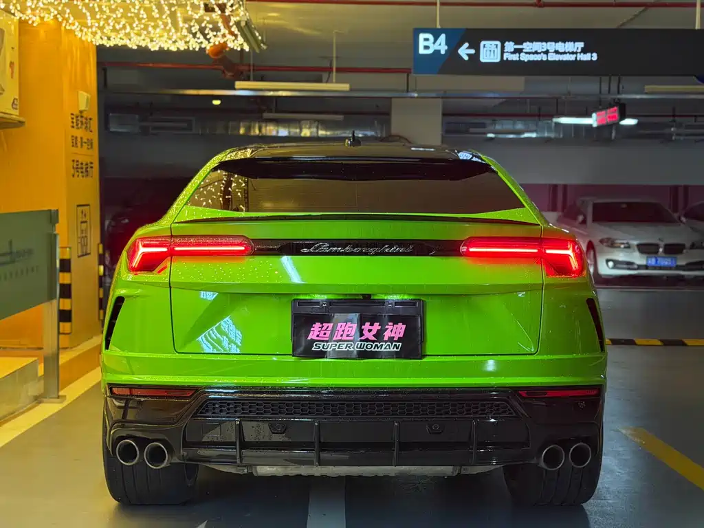 Lamborghini Urus — миниатюра 4