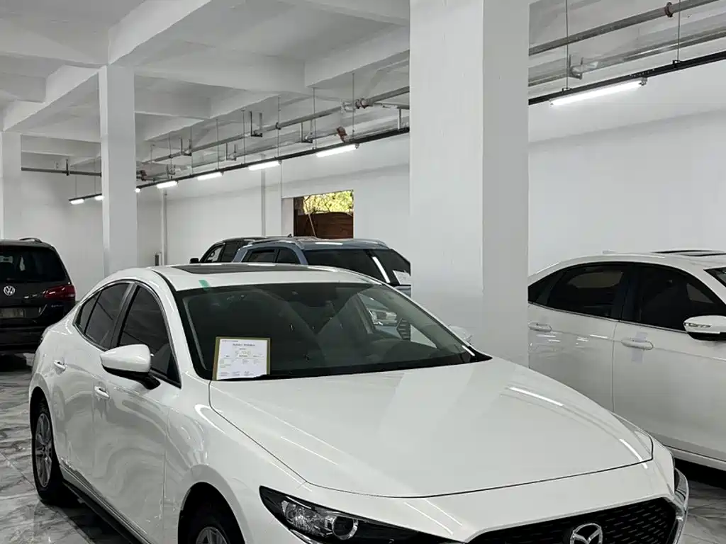 Mazda 3 Axela — миниатюра 8