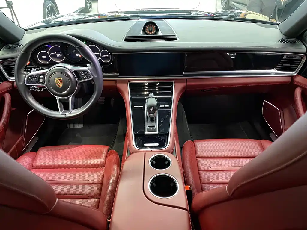 Porsche Panamera — миниатюра 11