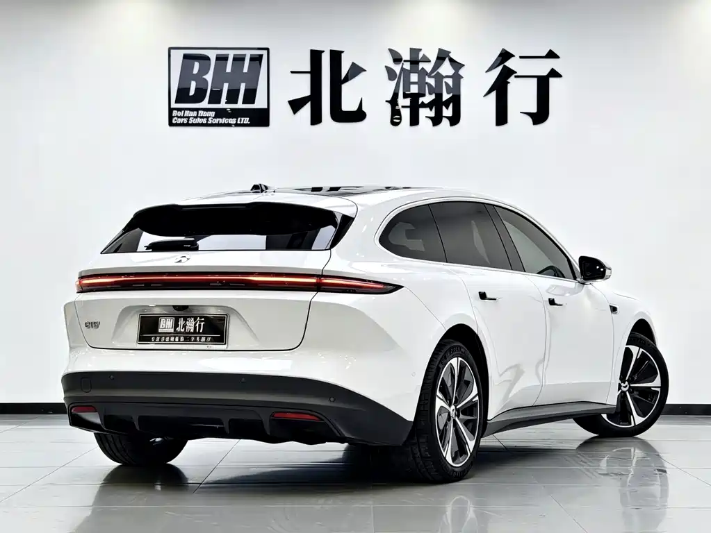 NIO ET5T — миниатюра 4