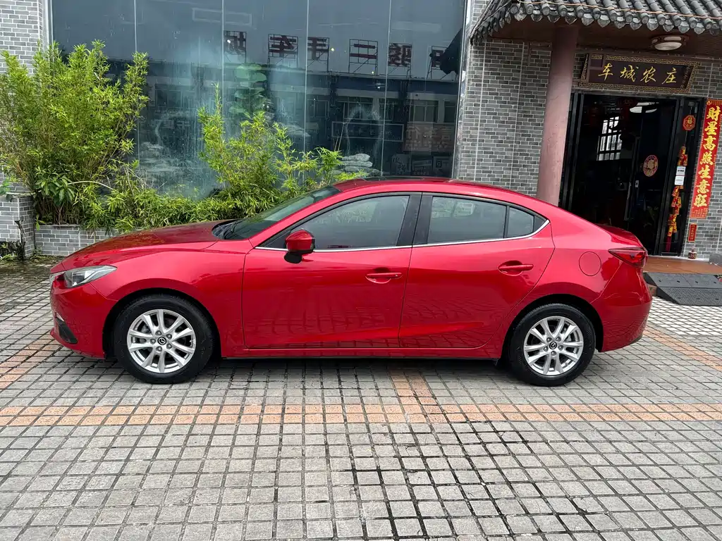 Mazda 3 Axela — миниатюра 4
