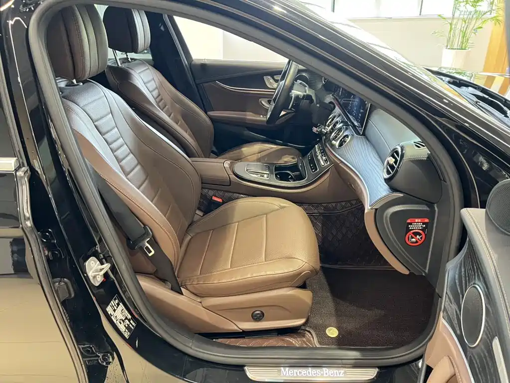 Mercedes-Benz E-Class E 2023 E 350 e L Sport