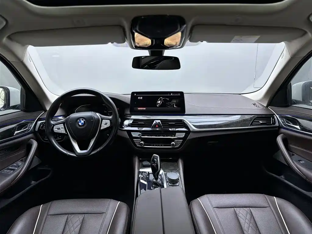 BMW 5 Series 5 2022 525Li Luxury