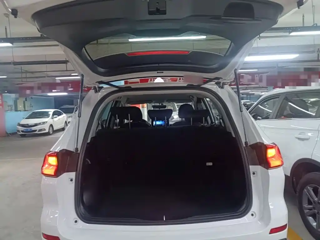 Haval M6 — миниатюра 19