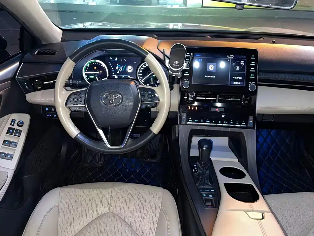 Toyota Avalon — миниатюра 13