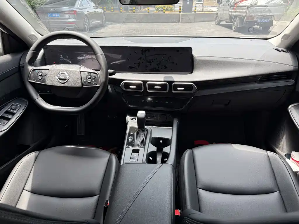 Nissan Sylphy — миниатюра 13