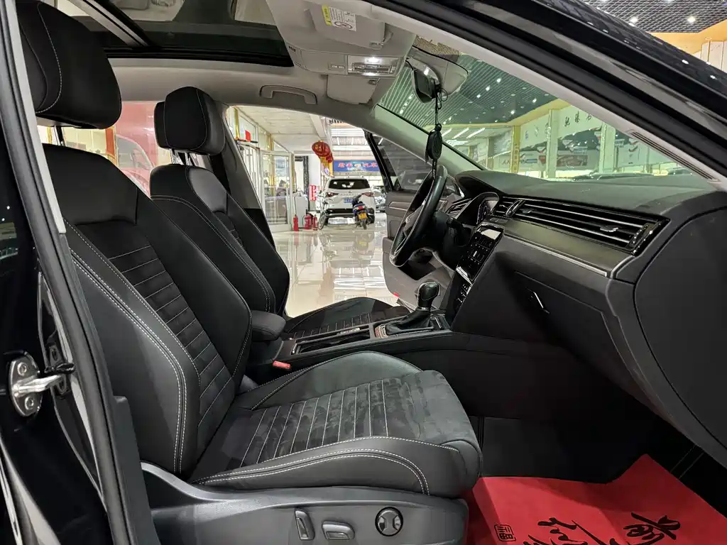 Volkswagen Magotan 2020 330TSI DSG Luxury