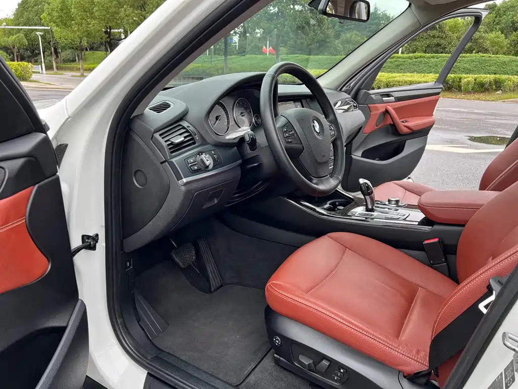 BMW X3 (Import) — миниатюра 10