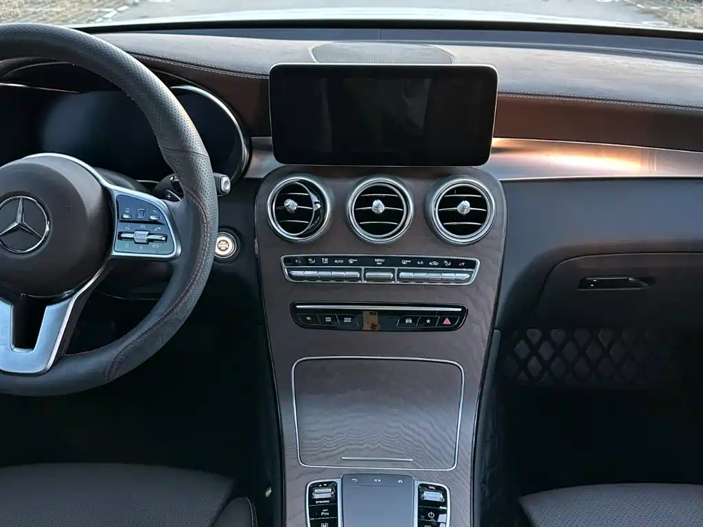 Mercedes-Benz GLC — миниатюра 19