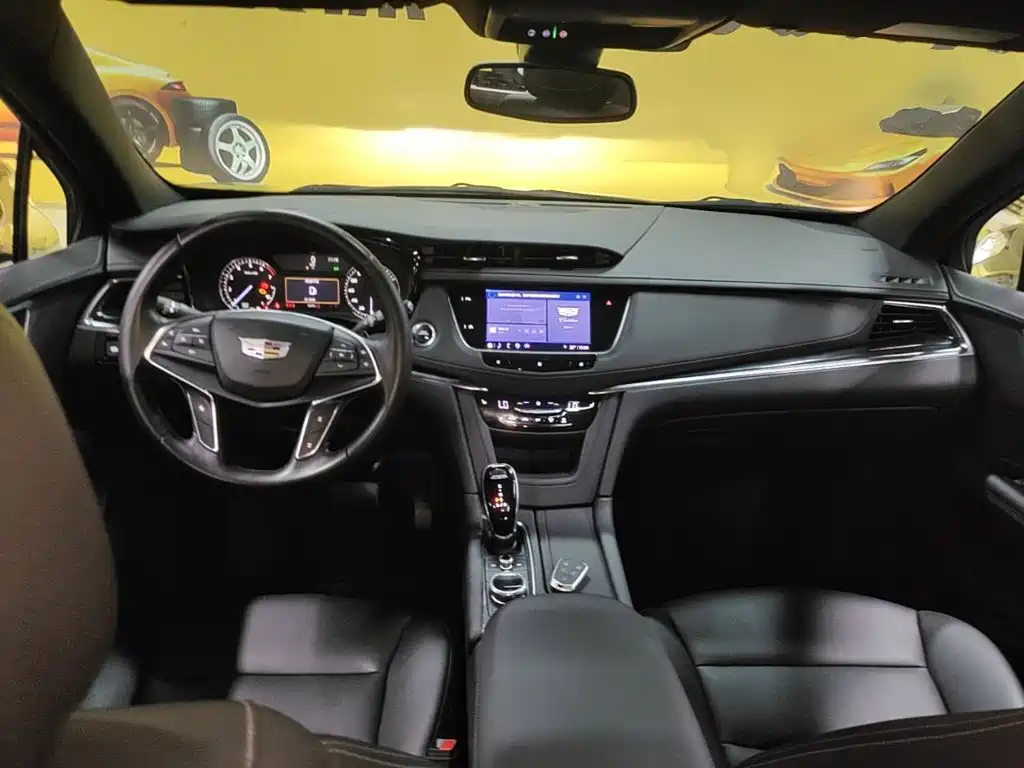 Cadillac XT5 — миниатюра 10