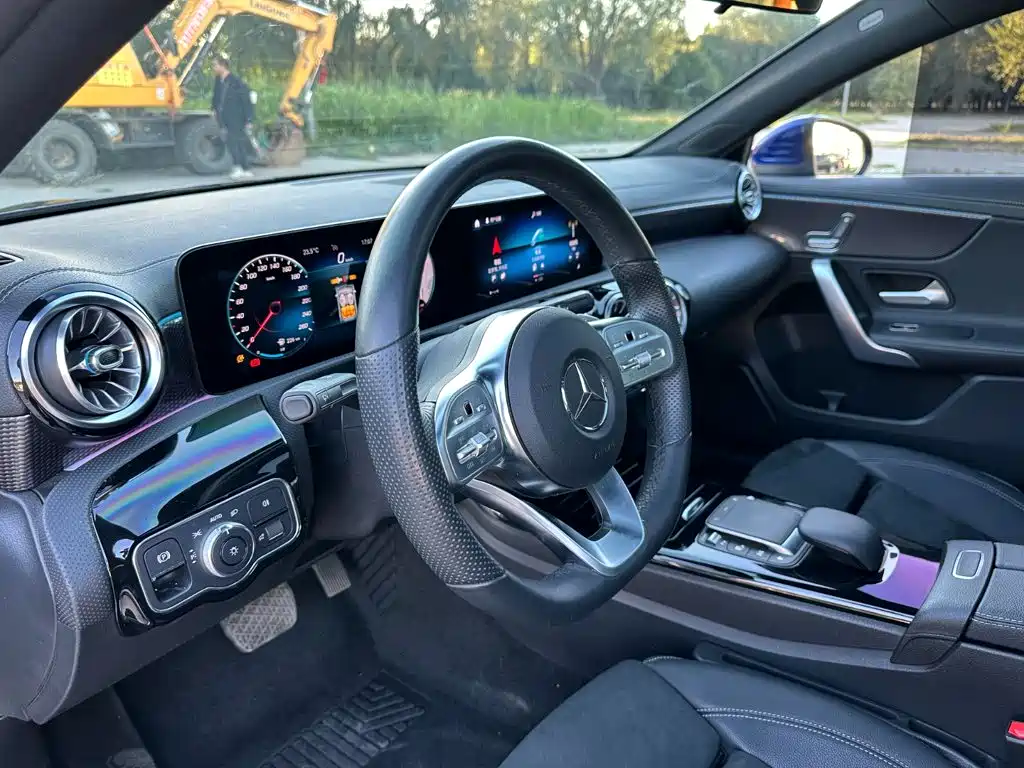 Mercedes-Benz A-Class — миниатюра 13