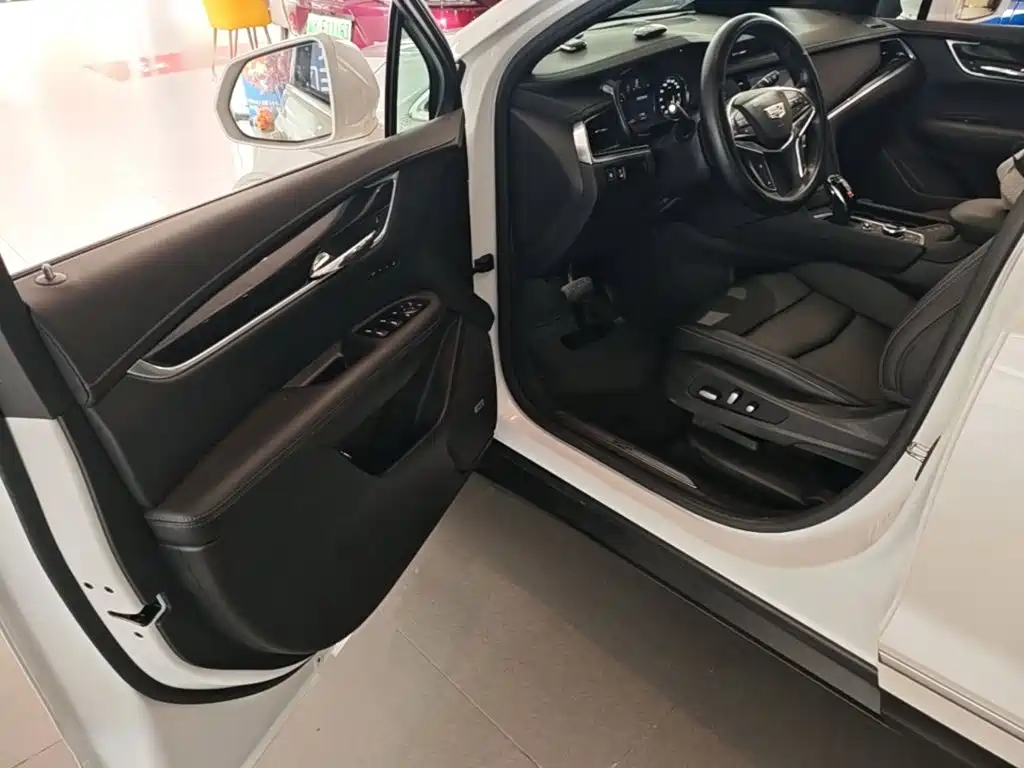 Cadillac XT5 — миниатюра 16
