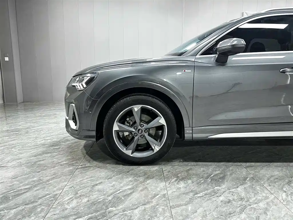 Audi Q3 2023 35 TFSI Fashion （1.4T）