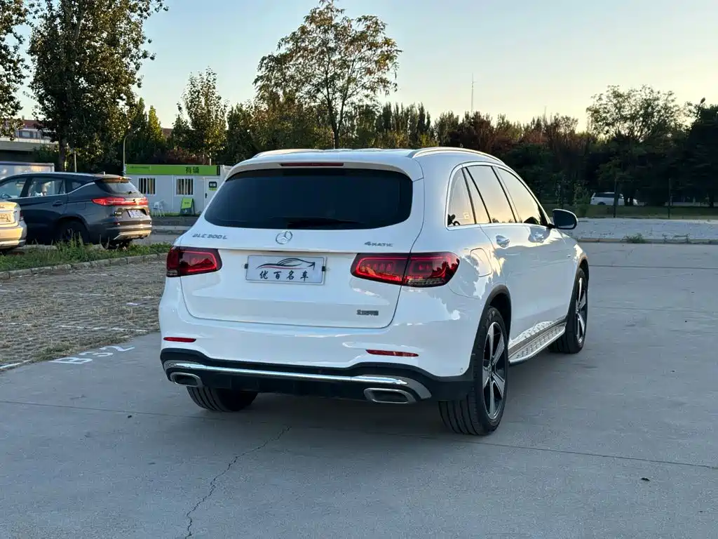 Mercedes-Benz GLC — миниатюра 6