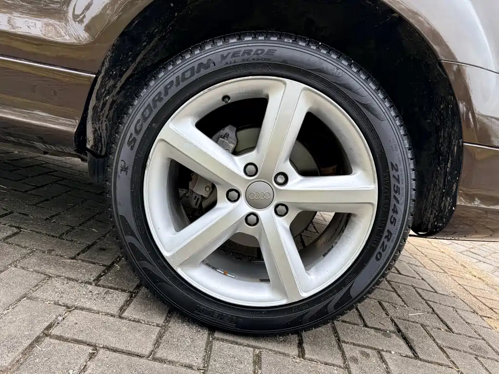 Audi Q7 — миниатюра 17