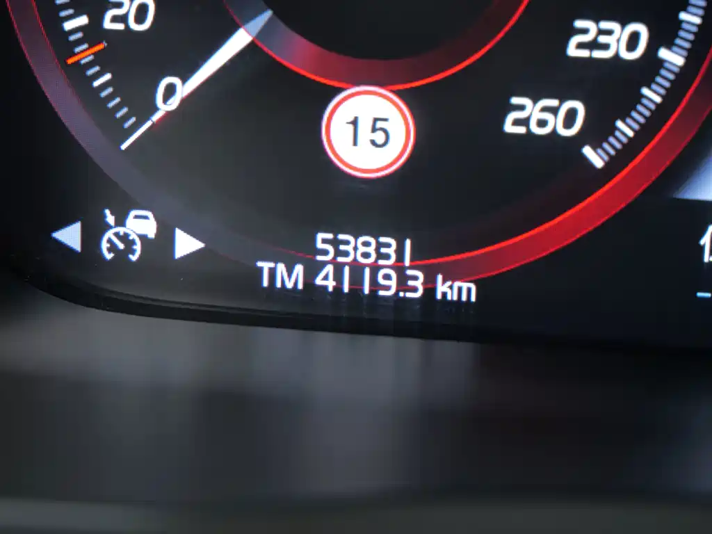 Volvo XC90 — миниатюра 13