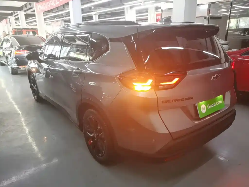 Chevrolet Volando — миниатюра 5