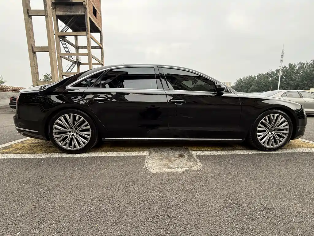 Audi A8 2014 A8L 45 TFSI quattro