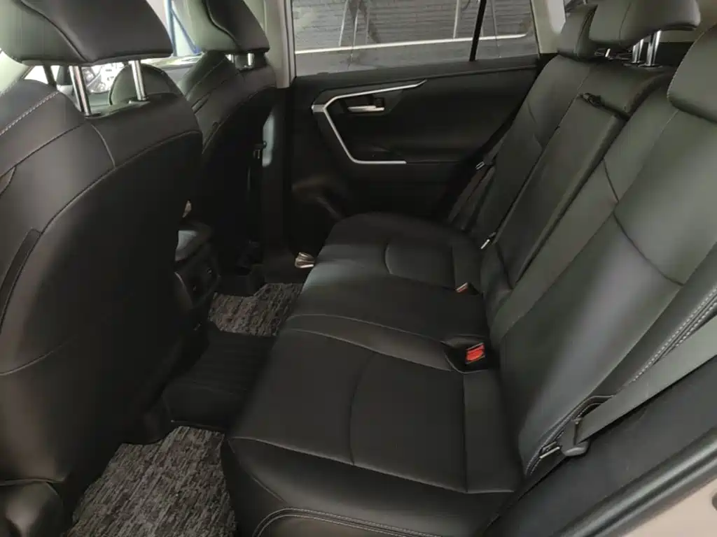 Toyota Wildlander — миниатюра 17