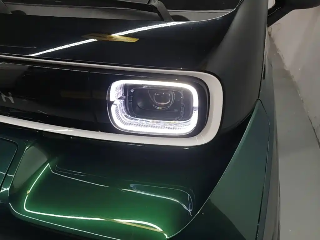 Baojun KiWi EV — миниатюра 24