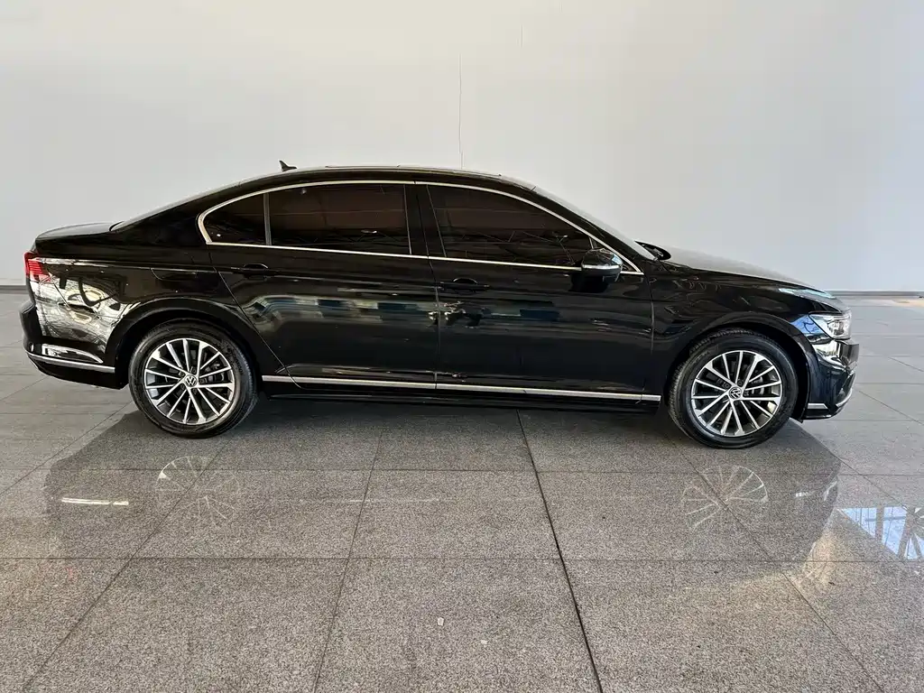 Volkswagen Magotan — миниатюра 3