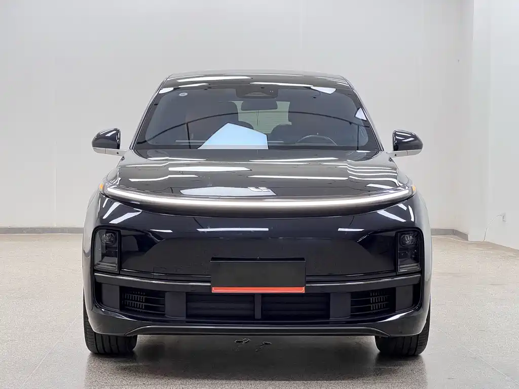 Li Auto Li L8 — миниатюра 2